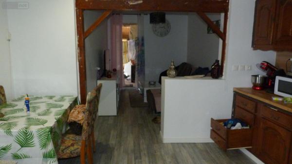 Maison de ville à vendre à Valence dans le Tarn-et-Garonne (82400), ref : 1470   
centre