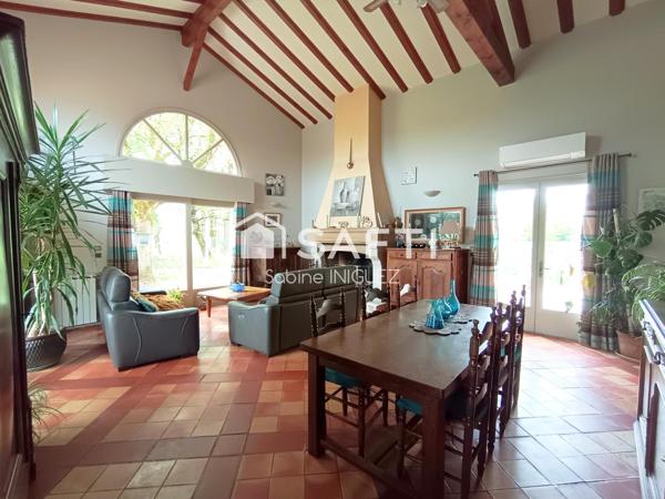 MAISON 172 m²  A LA CAMPAGNE, PISCINE, GRAND TERRAIN