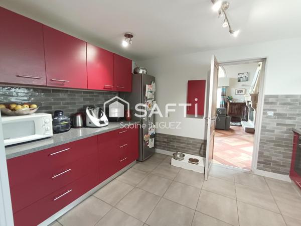 MAISON 172 m²  A LA CAMPAGNE, PISCINE, GRAND TERRAIN