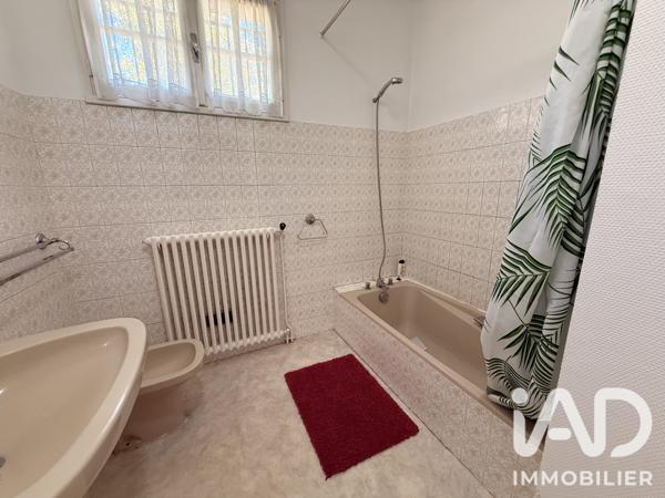 Maison à vendre 5 pièces 164 m² Sansac-de-Marmiesse