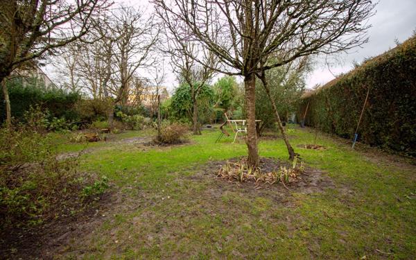 Maison à vendre    5 pièces •  Marines