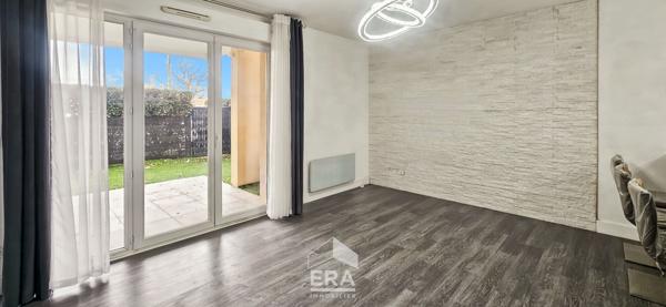 PAREMPUYRE 33290 - Appartement T2 de 42m² avec jardin et parking - piscine