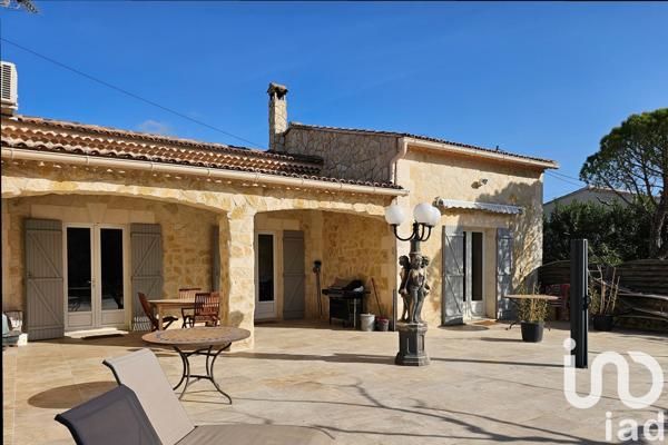 Maison à vendre 16 pièces 365 m² Saint-Rémy-de-Provence