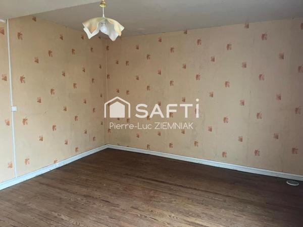 Murs commerciaux + habitation – 210 m²