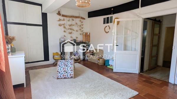 Cachet, douceur 3 belles chambres et cour intime