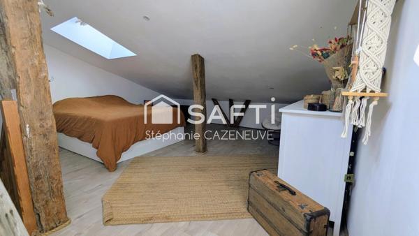 Cachet, douceur 3 belles chambres et cour intime