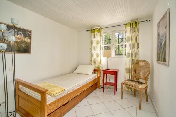 Maison à vendre  6 pièces - 183 m2 LA CROIX VALMER - 83