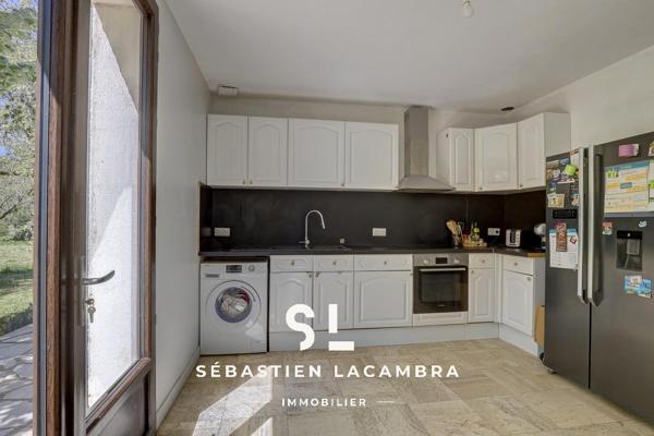 Albi (81000) Maison d’architecte – Sous-sol complet – Proche Centre Albi – Grand terrain de 1609 m²