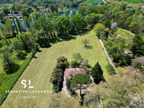 Albi (81000) Maison d’architecte – Sous-sol complet – Proche Centre Albi – Grand terrain de 1609 m²