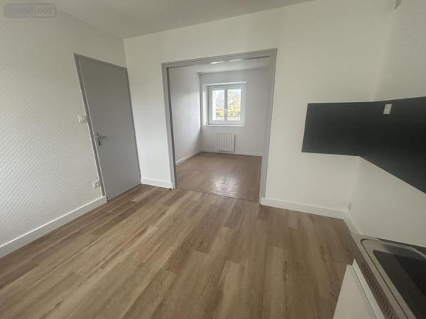 Maison à louer à Langueux dans les Côtes-d'Armor (22360), ref : 22007-L4