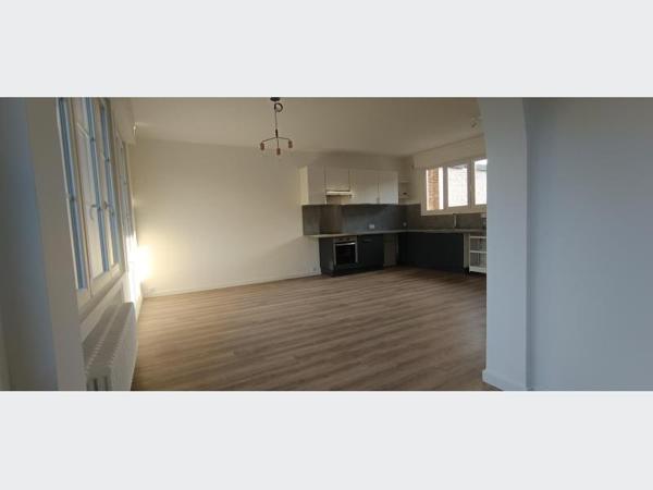 Immeuble à Vendre à MARCQ EN BAROEUL 399000 €