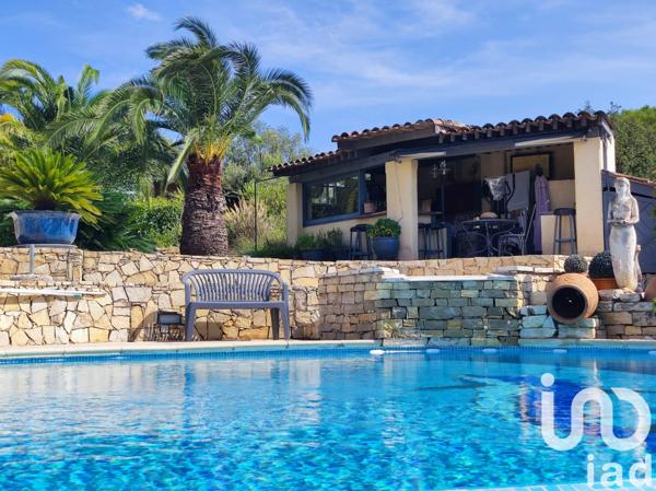 Maison à vendre 4 pièces 146 m² Saint-Raphaël