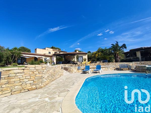 Maison à vendre 4 pièces 146 m² Saint-Raphaël