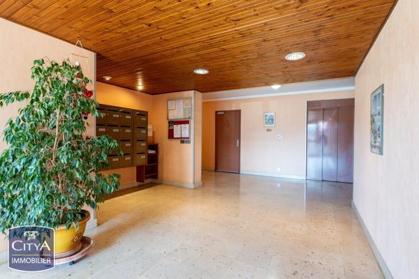 Appartement à vendre 2 pièces 67.24m² Le Mans (72100)