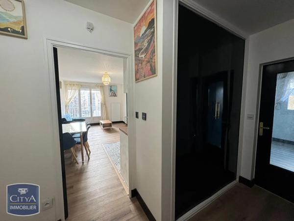 Appartement à louer 2 pièces 51.68m² Le Mans (72000)