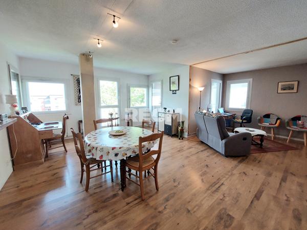 Pau (64000) PAU, T3 , 83 m2 loggias- terrasse fermée- ascenseur- garage- cave.