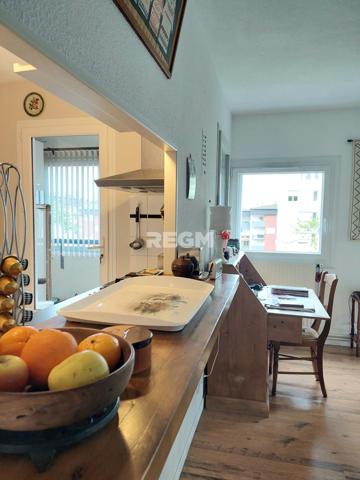 Pau (64000) PAU, T3 , 83 m2 loggias- terrasse fermée- ascenseur- garage- cave.