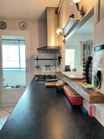 Pau (64000) PAU, T3 , 83 m2 loggias- terrasse fermée- ascenseur- garage- cave.