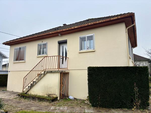 Maison F 4 avec 555 m2 de terrain au calme