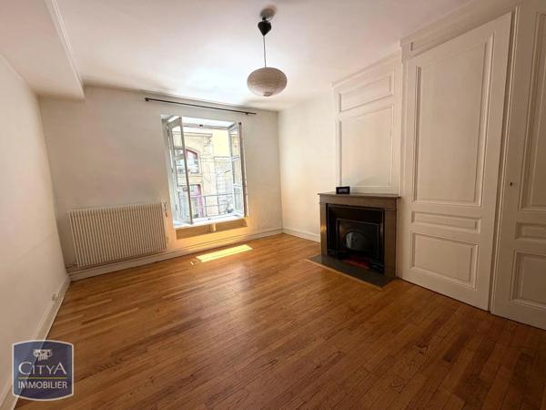 Appartement à louer 2 pièces 66.1m² Lyon 2e Arrondissement (69002)