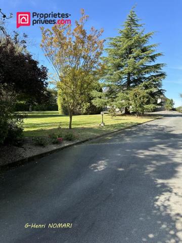 Maison Chateaubriant 10 pièce(s) 280 m2, 6 chambres , 27 390m² de terrain