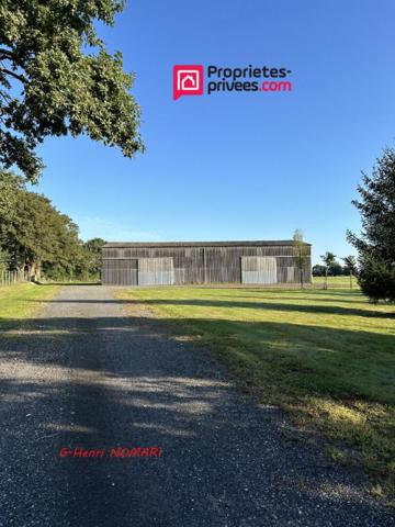 Maison Chateaubriant 10 pièce(s) 280 m2, 6 chambres , 27 390m² de terrain
