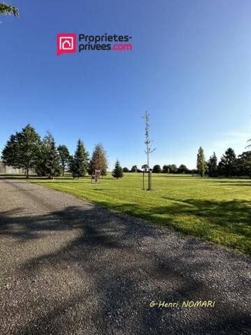 Maison Chateaubriant 10 pièce(s) 280 m2, 6 chambres , 27 390m² de terrain