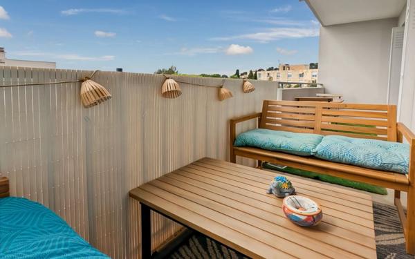 Appartement à vendre    3 pièces • 56 m2 La Valette-du-Var