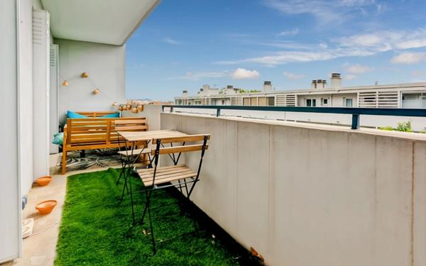 Appartement à vendre    3 pièces • 56 m2 La Valette-du-Var