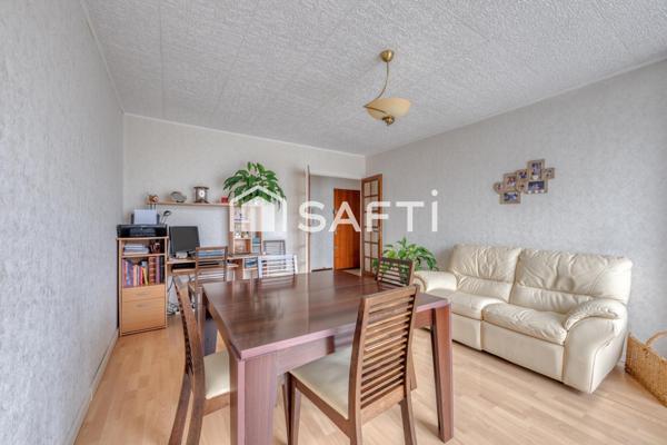 3 pièces au calme vue dégagée - 2 stationnements