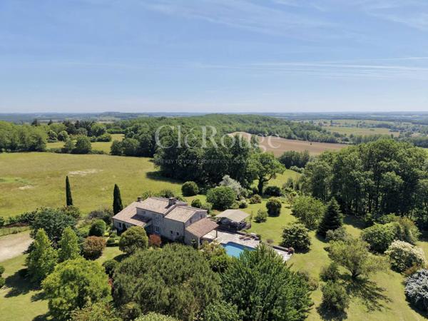Proche d'Eymet - Vue imprenable pour cette maison de 4 chambres