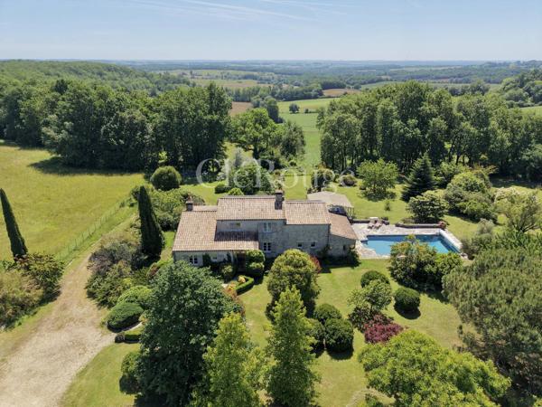 Proche d'Eymet - Vue imprenable pour cette maison de 4 chambres