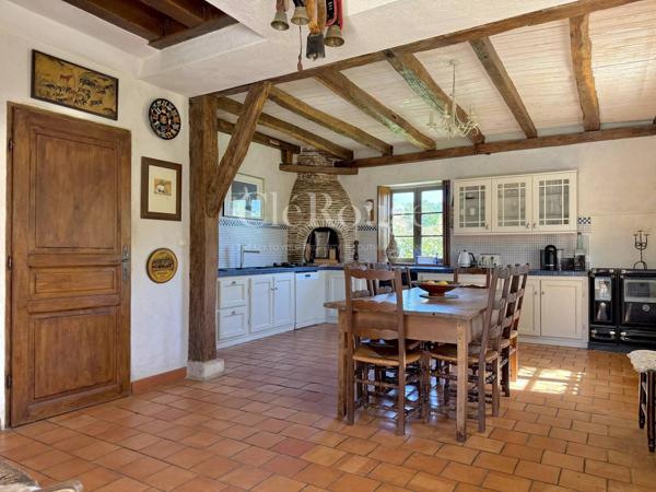 Proche d'Eymet - Vue imprenable pour cette maison de 4 chambres