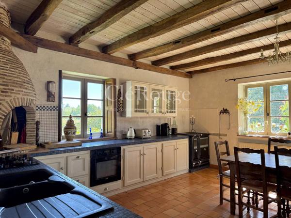 Proche d'Eymet - Vue imprenable pour cette maison de 4 chambres