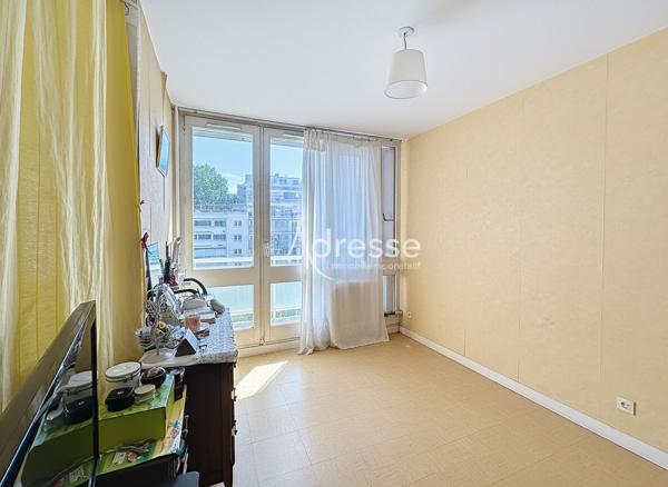 Appartement 4 pièces proche gare de Chelles
