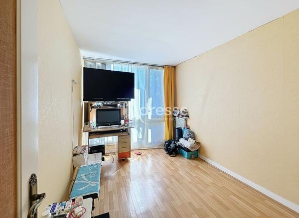 Appartement 4 pièces proche gare de Chelles