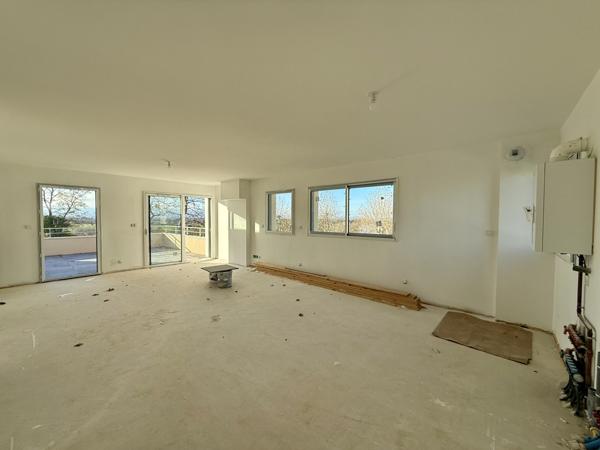 Veauche (42340) APPARTEMENT DE 78m2 AVEC TERRASSE