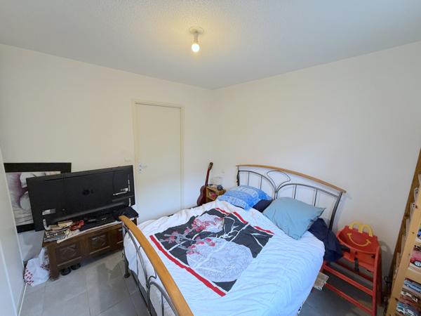 Lunel (34400) LUNEL(34), T3 38 m2 avec terrasse 6 m2