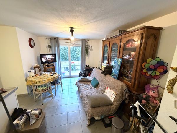 Lunel (34400) LUNEL(34), T3 38 m2 avec terrasse 6 m2