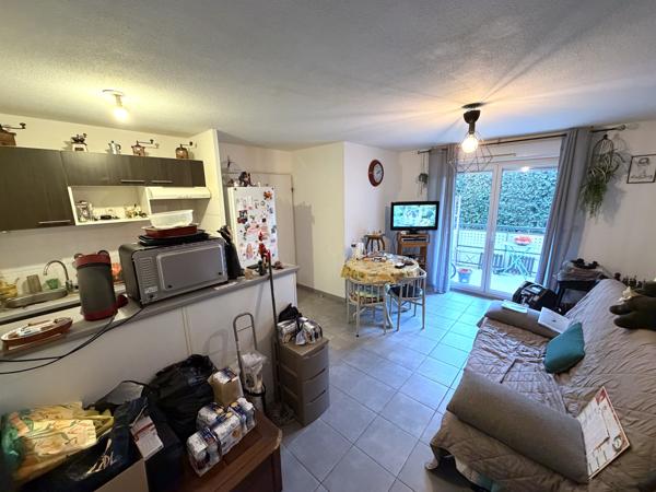 Lunel (34400) LUNEL(34), T3 38 m2 avec terrasse 6 m2