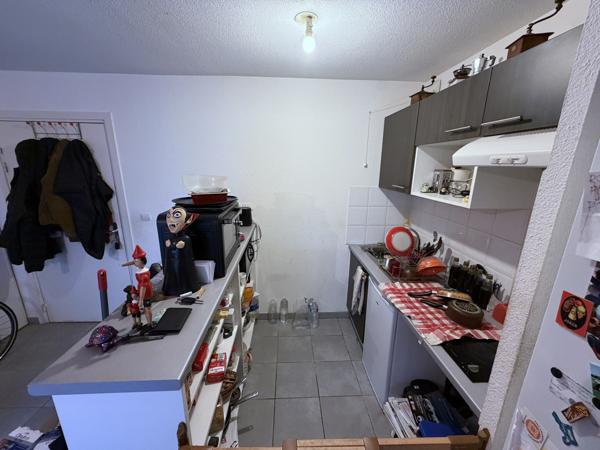 Lunel (34400) LUNEL(34), T3 38 m2 avec terrasse 6 m2