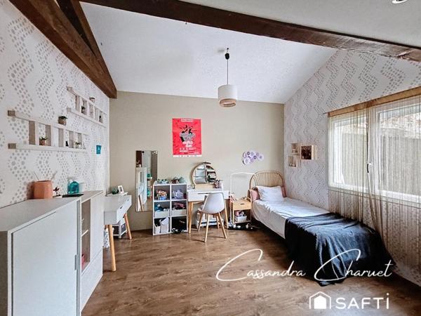 Maison contemporaine avec piscine