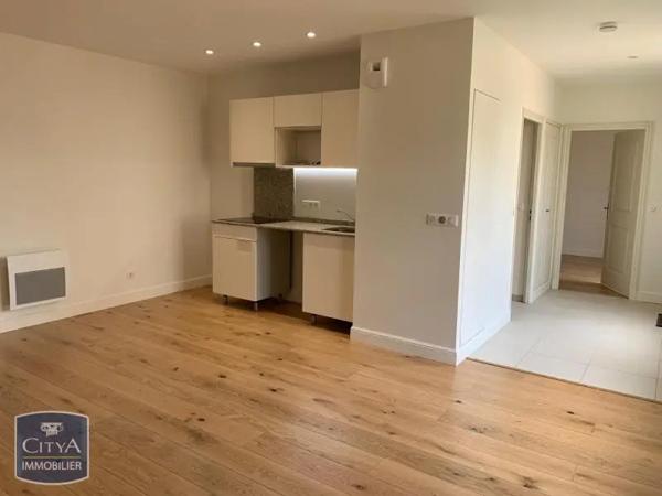 Appartement à louer 2 pièces 50.14m²