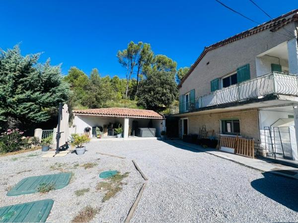 Bas de villa meublé T4 - Vinon sur Verdon - Réf. G68
