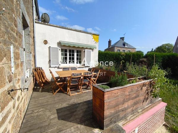 Maison à ATHIS-VAL DE ROUVRE, 61430 - 10 pièces 231m²