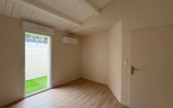 Maison à vendre    4 pièces •  La Rochelle