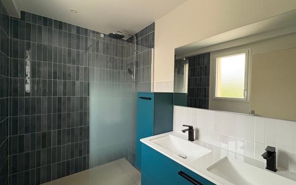 Maison à vendre    4 pièces •  La Rochelle