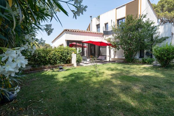 Maison Cabries 10 pièce(s) 245 m2