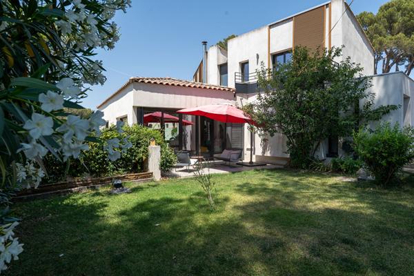 Maison Cabries 10 pièce(s) 245 m2