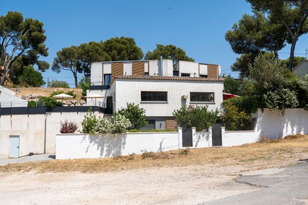 Maison Cabries 10 pièce(s) 245 m2